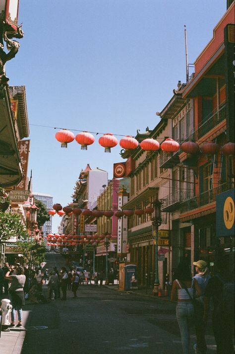 #chinatown #sf #sanfranciscotravel #sanfrancisco #aesthetic #filmphotography #35mm #travel Vera Wong's Unsolicited Advice, San Francisco Film Photography, Sanfrancisco Aesthetic, Chinatown Photography, Chinatown Aesthetic, Sf Aesthetic, Shape Project, San Francisco Aesthetic, San Francisco Pictures