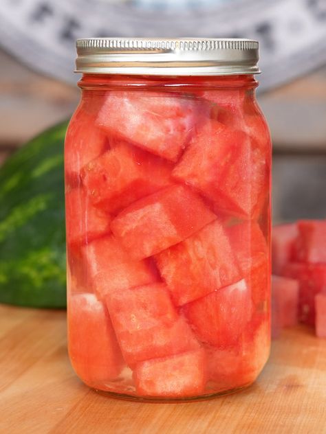 Watermelon Moonshine Recipe With Everclear, Watermelon Liquor, Watermelon Moonshine Recipe, Authentic Mexican Tamales, Drunken Fruit, Flavored Moonshine Recipes, Moonshine Drink Recipes, Authentic Tamales, Watermelon Moonshine