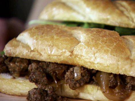 Man Sandwiches, Food Network Recipes Pioneer Woman, Ree Drummond Recipes, Steak Sandwich Recipes, Roast Beef Sandwich, Chopped Steak, Sandwich Bar, Cube Steak, Pioneer Woman Recipes