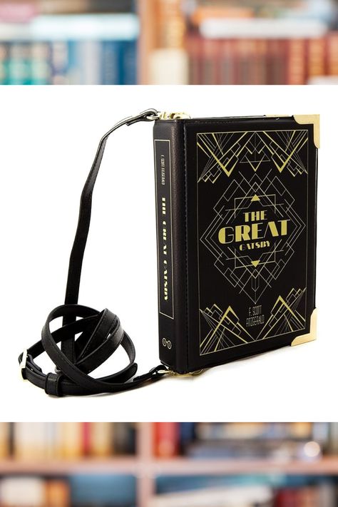 With a removable strap, this book-inspired purse can effortlessly transform into a clutch. #affiliatelink Lovers Day Gift, The Great Gatsby Book, Gatsby Book, Boats Against The Current, From Me To Me, Vegan Books, Novelty Handbags, Gatsby Art, Book Purse