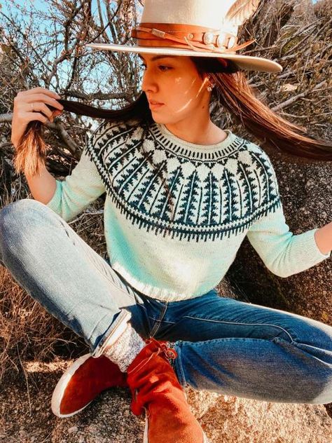 Try on Some Simple Colorwork with the Sheep Camp Sweater Knitting Pattern – Knitting Yoke Knitting Pattern, Camp Sweater, Skiing Fashion, Sweater Knitting Pattern, Sweater Patterns, Colorwork Knitting, Hiking Nature, Knitting Blogs, Sweater Knitting