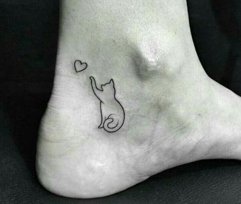 25 Best Small Cat Tattoo Designs - The Paws Kitten Tattoo Outline, Kitty Paws Tattoo, Car Paw Tattoo, Cat Tatoos Small Simple, Cat Tattoo Behind Ear, Tattoo Ideas Female Cat, Cat Name Tattoo, Small Cat Outline Tattoo, Cat In Heaven Tattoo