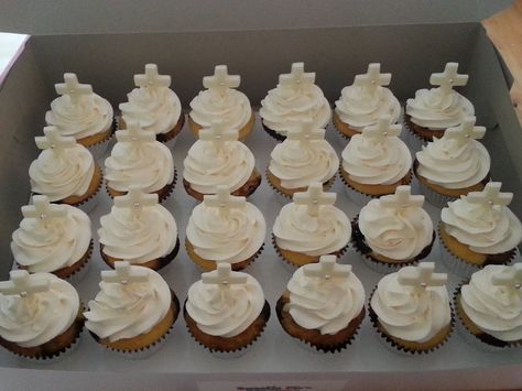 Christian Cakes, Comunion Cake, Baptism Cupcakes, Christening Cupcakes, Holy Communion Cakes, Religious Cakes, First Communion Cakes, Confirmation Cakes, First Communion Decorations