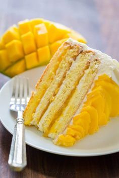 Mango Cake Recipe Filipino, Mango Cake Recipe, Mango Mousse Cake, Mango Desserts, Mango Dessert Recipes, Asian Cake, Mango Mousse, Fruity Cake, Mango Dessert