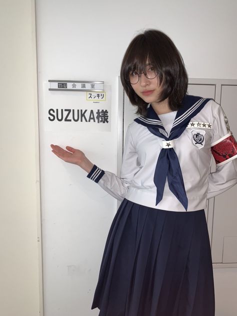 Suzuka Atarashii Gakko, فنسنت فان جوخ, Kanazawa, I Love Girls, J Pop, Cute Gif, Reaction Pictures, Pose Reference, Pretty Woman