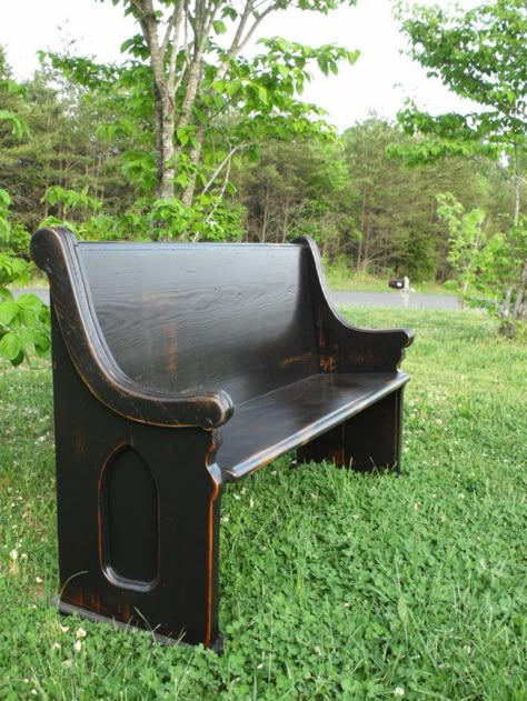 antique church pew Church Pew Bench, Pew Bench, Wooden Church, Foyer Hallway, Church Pew, Primitive Homes, Hallway Bedroom, Old Church, Screened In Porch