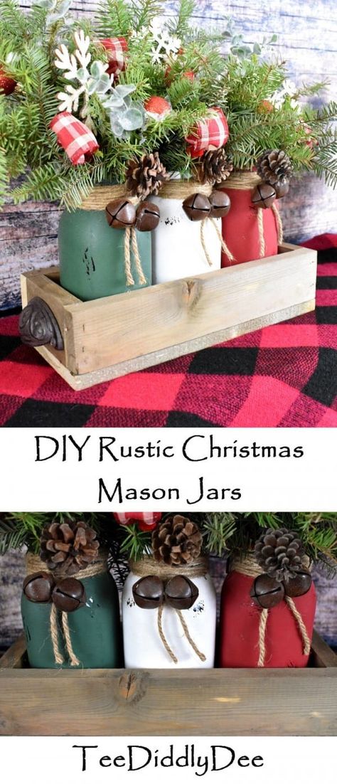 Diy Farmhouse Christmas, Mason Jar Christmas Crafts, Christmas Mason Jars Diy, Country Diy, Country Christmas Decorations, Christmas Mason Jars, Christmas Centerpiece, Christmas Jars, Christmas Feeling