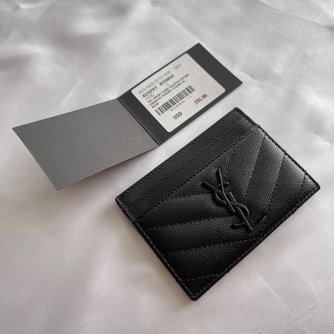 Brand New Nwt! Ysl Saint Laurent Cassandre Matelasse Card Case In Grain De Poudre Leather Black With Black Hardware Ships Same Day! Dimensions: 10,5 X 7,5 X 0,5 Cm / 4.1 X 2.9 X 0.1 Inches Black Enamel Hardware 5 Card Slots 100% Calfskin Ysl Card Case, Luxury Black Wallet, Luxury Card Holder, Ysl Card Holder, Ysl Wallet, Leather Zip Pouch, Ysl Saint Laurent, Leather Card Holder Wallet, Gold Wallet