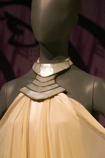 Photo 94 of 414, Padme and Handmaidens Padme Dress, Padme Costume, Padmé Amidala, Star Wars Planets, Clothing Reference, Cosplay Inspo, Star Wars Fashion, Padme Amidala, Artsy Outfit