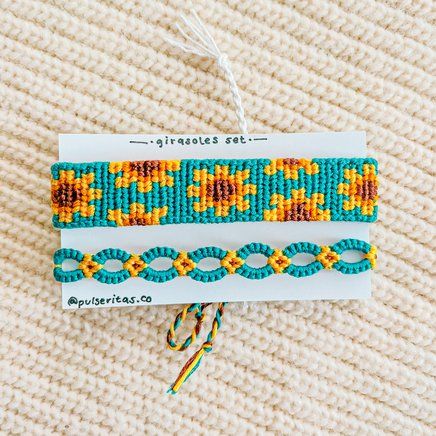 Alpha pattern #104254 | BraceletBook Retro Friendship Bracelets, Alpha Loom Patterns, Sunflower Friendship Bracelet Pattern, Sunflower Alpha Pattern, Sunflower Bracelet Pattern, Daisy Friendship Bracelet Pattern, Summer Alpha Patterns, Alpha Friendship Bracelets, Alpha Pattern Bracelet