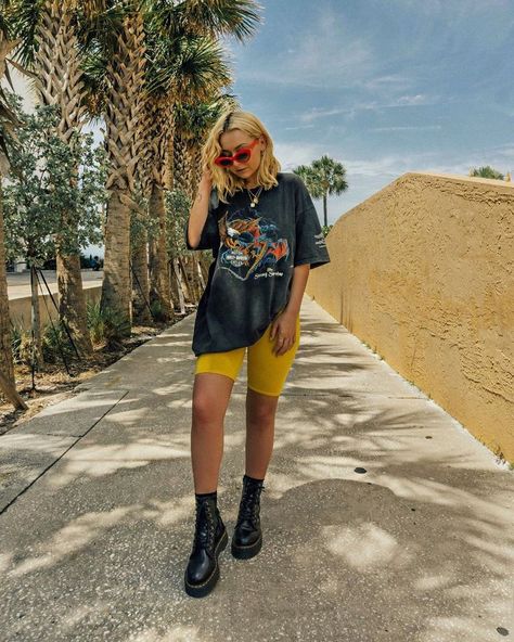 Oversized vintage tees, biker shorts, and @drmartensofficial on repeat all summer✔ Sorry, not sorry 🙃 Who else’s summer uniform is this?… Bike Shorts Outfit, Oversize Tshirt Outfits, Biker Shorts Outfit, Fest Outfits, Summer Shorts Outfits, Vintage T Shirts, Belt Bags, Athleisure Outfits, Tshirt Outfits