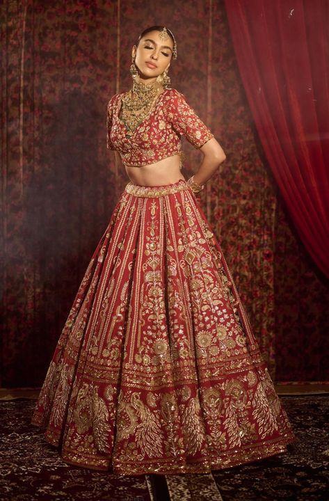 Buy Indian Bridal Wear, Indian Wedding Dresses & Indian Lehenga. Explore our wide range of Indian Wedding Wear & Indian Bridal Dresses Online in USA. Mera Aesthetic, Lehanga Bridal, Bridal Choli, Indian Bridal Wear Red, Best Bridal Lehenga, Red Wedding Lehenga, Lehenga Embroidery, Red Bridal Lehenga, Latest Bridal Lehenga Designs