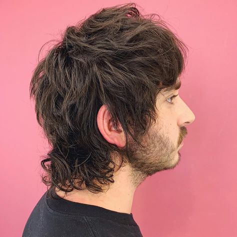 Mens Mullet, Mullet Fade, Short Mullet, Mullet Wig, Monochrome Makeup Look, Choppy Haircuts, Mens Hairstyles Medium, Mullet Haircut, Modern Mullet