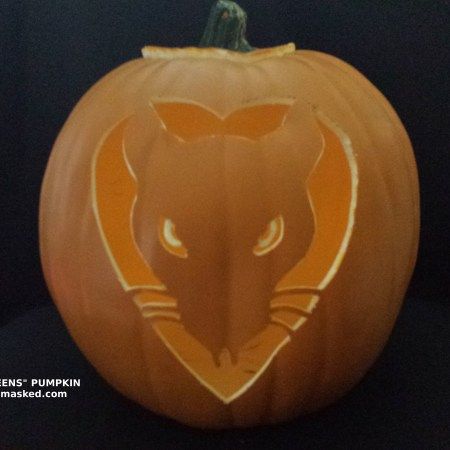 Rat Pumpkin Carving, Rat Pumpkin, Rat Queens, Pumpkin Carving Ideas, Feather Crafts, Carving Ideas, Holiday Diy, Diy Holiday, Pumpkin Decorating