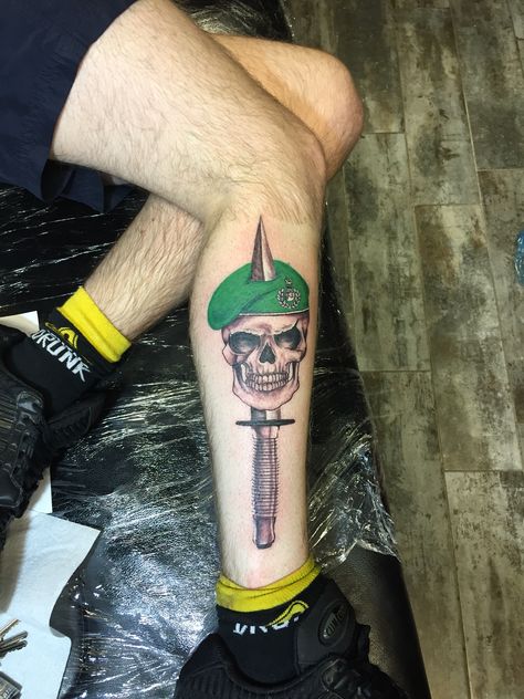 Tattoo Tattoo Skull, Dagger Tattoo, Royal Marines, Skull Tattoo, Art Tattoo, Tattoos, Art