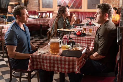 Buck and Tommy go on their first date on 9-1-1 Season 7 Episode 5, "You Don't Know Me," but Eddie (and Marisol) interrupts it. Read on for our preview! 9 1 1 Buck, Awkward First Date, Trailer Film, Chicago Med, Tv Interview, Thriller Movies, April 11, Promo Videos, Good Morning America