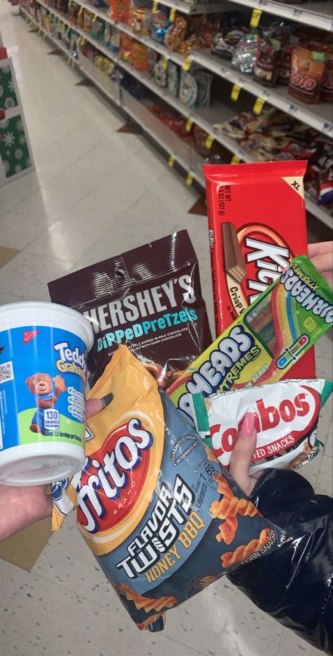 Roadtrip Snacks Aesthetic, Road Trip Snacks Aesthetic, Grocery Snacks Aesthetic, Unhealthy Snacks Junk Food, Junk Food Snacks Aesthetic, Canadian Snacks, Red Snacks, Snacks Aesthetic, Freakshakes Recipe