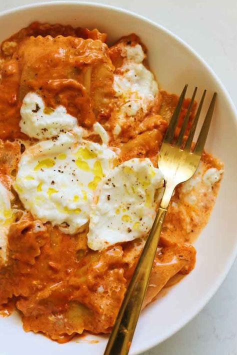 Burrata Ravioli, Trader Joe's Pasta, Spicy Vodka Sauce, Calabrian Chili Paste, Burrata Recipe, Pasta Board, Easy Starters, Butternut Squash Salad, Trader Joes Recipes