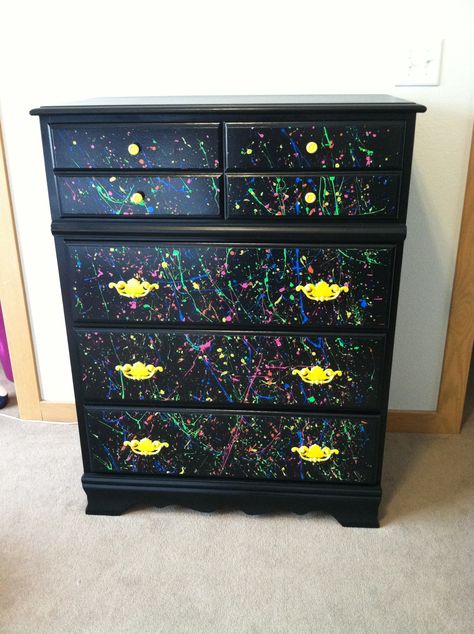 Repainted white dresser to black, splatter paint for my teen daughters room. Descendants Room Ideas, Paint Splatter Walls Bedrooms, How To Splatter Paint, Splatter Paint Bedroom, Paint Splatter Room, Abstract Dresser Painting, Trippy Dresser Painting Ideas, Best Random Orbital Sander, Graffiti Furniture