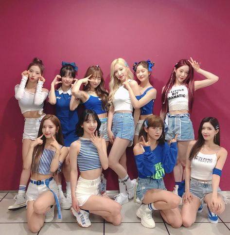 Air Force Blue, Cheng Xiao, Yuehua Entertainment, Cosmic Girls, Starship Entertainment, Kpop Outfits, Kpop Groups, Korean Girl, Mini Albums