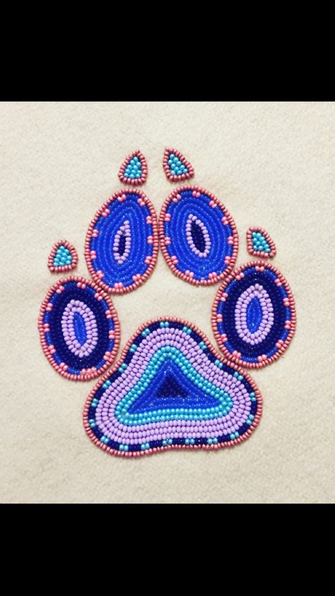 Moccasin Vamp Beading Patterns, Beaded Vamps, Christi Belcourt, Beaded Leather Bag, Regalia Beadwork, Beaded Mandala, Flower Applique Patterns, Beaded Gloves, Southwest Vibes