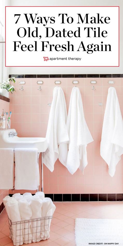 Here are 7 bathroom decorating ideas to make an old-school tile look new and fresh. #retro #retrobathroom #bathroomdecor #bathroomideas #bathroomtile #tileideas #nostalgiadecor #oldhouse Redo Tile Bathroom, Retro Toilet Vintage Bathrooms, Retro Bathroom Decor 1950s, Decorating Old Bathroom Ideas, Bathroom Upcycle Ideas, How To Make Old Tile Look New, Retro Bathroom Mirror, Retro Bathroom Decor Ideas, Reglazed Bathroom Tile Before And After