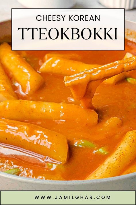 Cheesy Tteokbokki features traditional Korean tteokbokki in a sweet and spicy sauce and smothered with gooey, melted mozzarella cheese. Tteokbokki Recipe, Comfort Casseroles, Sweet And Spicy Sauce, Toasted Sesame Seeds, Global Recipes, Spicy Sauce, Chicken Pot Pie, Korean Food, Winter Food