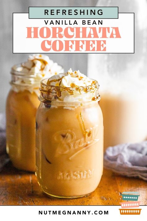 This homemade iced horchata coffee combines homemade horchata made with lots of vanilla beans and cinnamon with cold brew coffee. It's light and refreshing and perfect for iced coffee lovers! Alcoholic Horchata, Horchata Protein Shake, Horchata Latte Recipe, Horchata Coffee, Easy Horchata Recipe, Horchata Drink, Homemade Horchata, Yummy Milkshake Recipes, Juices Recipes