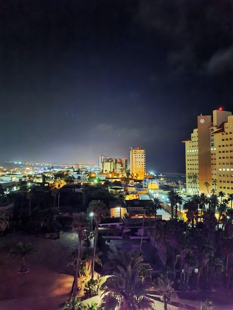 A simple night in Rosarito Baja Mexico Mexico At Night, Rosarito Mexico, Rosarito Baja California, Rosarito Beach, Mexican Night, Beach At Night, Night In, Night Club, At Night