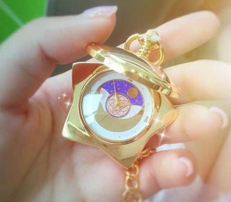 Sailor Moon Star Locket, Photo Kawaii, Star Locket, V Model, Sailor Moon Stars, Moon Wallpaper, Sailor Moon Wallpaper, Star And Moon, Magical Jewelry