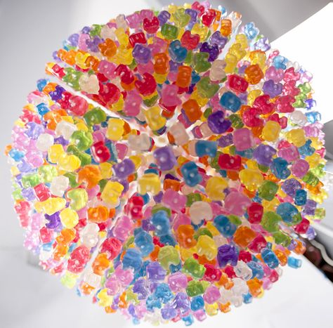 Chandelier Made from 3,000 Gummy Bears by Kevin Champeny multiples lighting candy bears Gummy Bear Light, Colorful Chandelier, Bubble House, Funky Decor, Colossal Art, Simple Interior, Cast Acrylic, Icarly, Makeover Ideas