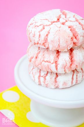 Cake Mix Recipes Easy, Crinkle Cookies Cake Mix, Cookies From Cake Mix Recipes, Recipes Valentines Day, Cake Mix Cookie Recipe, Pink Lemonade Cookies, Homemade Funnel Cake, Strawberry Cake Mix Cookies, Cake Mix Cookie