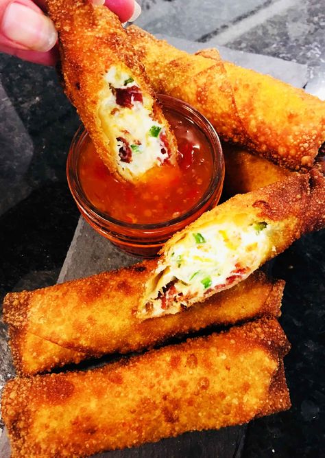 Bacon Jalapeno Popper Egg Rolls - Cooks Well With Others Jalapeno Egg Rolls, Jalapeno Popper Egg Rolls, Egg Rolls Recipe, Bacon Jalapeno Poppers, Poppers Recipe, Jalapeno Recipes, Stuffed Jalapenos With Bacon, Egg Roll Recipes, Jalapeno Popper