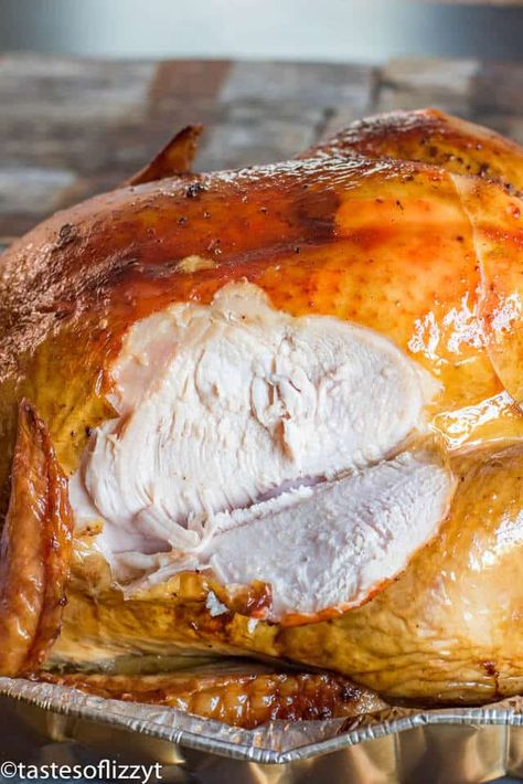 Best Smoked Turkey Recipe Best Smoked Turkey Recipe, Best Smoked Turkey, Smoked Turkey Recipes, Roast Turkey Recipes, Healthy Thanksgiving Recipes, Oven Roasted Turkey, Maple Butter, Healthy Thanksgiving, Turkey Recipes Thanksgiving