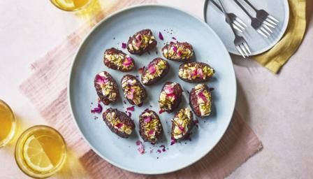 Labneh and crunchy nut stuffed dates recipe Luxury Snacks, Luxury Desserts, Food Dates, Healthy Apple Crumble, Stuffed Dates, Best Chocolate Desserts, Date Recipes, Bbc Food, Bbc Good Food