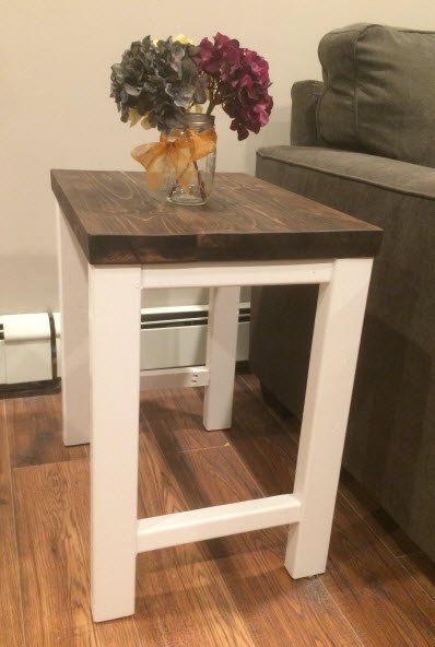 Barn Table, Unique Side Table, Farmhouse Kitchen Tables, Pottery Barn Inspired, Diy End Tables, Small Table, Table Ideas, Wooden Table, Pallet Furniture