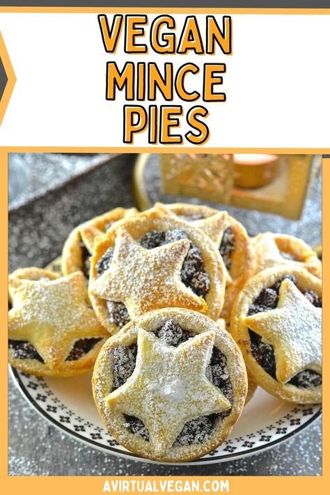 These homemade Vegan Mince Pies hold the very essence of Christmas in their delicious pastry crusts. Nothing can beat one warm from the oven! Southern Christmas Recipes, Warm Christmas Aesthetic, Vegan Mince Pies, Classic Christmas Recipes, Weight Challenge, Vegan Christmas Desserts, Mince Pies Christmas, Healthy Christmas Recipes, Vegan Christmas Recipes