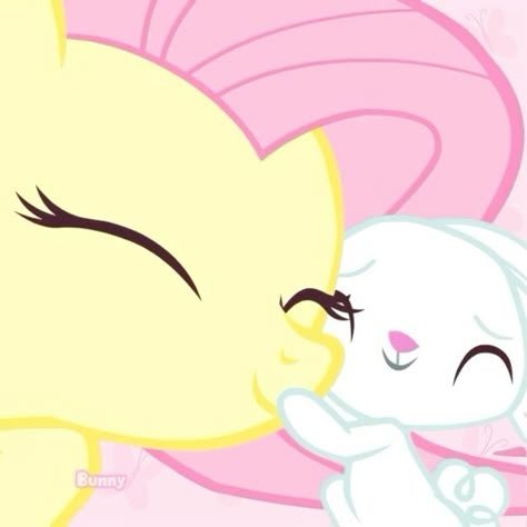 Kidcore Food, Fluttershy And Angel, Angel Icon, My Lil Pony, Anime Cover Photo, Mlp Pony, Pony Drawing, Mlp My Little Pony, Fluttershy