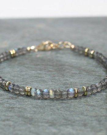 Bracelets For Sale, Labradorite Bracelet, Labradorite Jewelry, Bracelet Gemstone, Gemstone Beaded Bracelets, Gemstone Jewelry Handmade, Shop Jewelry, Diy Schmuck, Bijoux Diy