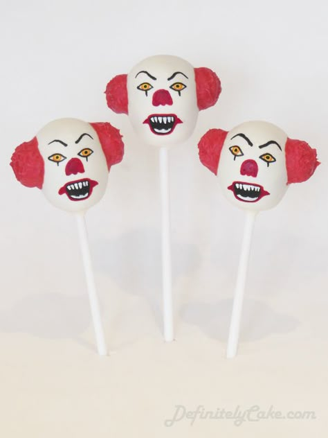 Pennywise the Clown Cake Pops from classic Stephen King film IT. It Themed Party Stephen King, Clown Cake Pops, It Birthday Cake Stephen King, Pennywise Cupcakes, Horror Cake Pops, Penny Wise Cake, Scary Cake Pops, Stephen King Birthday, Pennywise Party