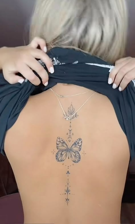 Strong Women Tattoos, Simple Tato, Tattoo House, Small Back Tattoos, Flower Spine Tattoos, Butterfly Back Tattoo, Basic Tattoos, Cross Tattoos For Women, Tattoos For Women Flowers