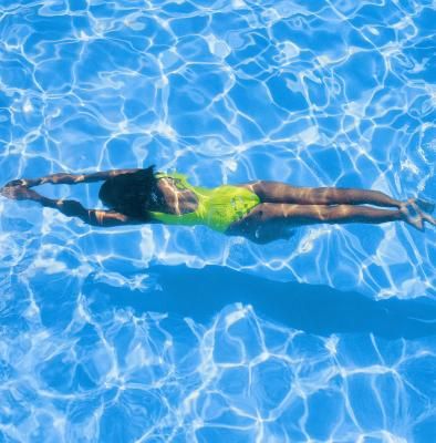 The Best Swimming Workouts | LIVESTRONG.COM Best Swimming Workouts, Workouts For Swimmers, Swim Workouts, Swimming Drills, Swimming Workouts, Swimming Benefits, Exercise To Reduce Thighs, Pool Workout, All Body Workout