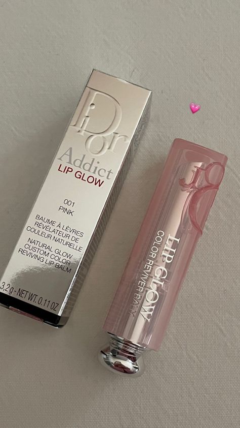 Dior Addict Lip Glow, Dior Lip Glow, Makeup Bag Essentials, Dior Addict Lip, Gloss Labial, Dior Makeup, Dior Addict, Dior Couture, Makeup Items