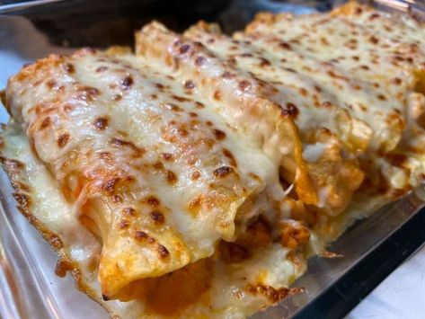 Cheap Meal Ideas | Buffalo chicken manicotti 🤤🤤🤤 | Facebook Manicotti Shells, Chicken Manicotti, Cheap Meal Ideas, Cheap Meal, Cheap Meals, Buffalo Chicken, Something Different, In The Mood, Meal Ideas