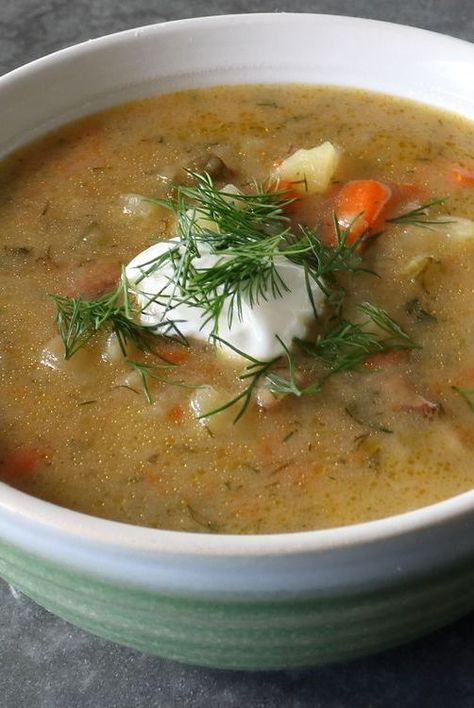 What makes this Polish potato soup extraordinary is the addition of chopped dill pickle, pickle juice, and plenty of fresh dill. These ingredients, plus tangy sour cream, create a delicious, complex, comforting potato soup. Clear Broth Potato Soup, Potato Soup Broth Based, Brisket Potato Soup, Smoked Brisket Potato Soup, Polish Potato Soup, Polish Soup, Polish Recipe, Best Potato Soup, Polish Foods