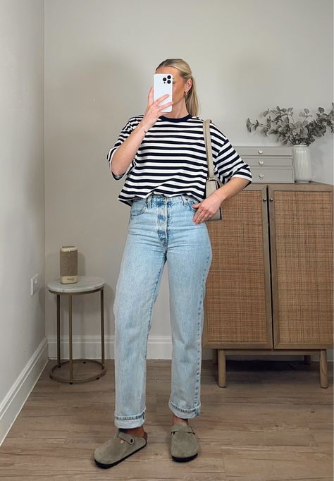 OVERSIZED T-SHIRT - NAVY / STRIPED … curated on LTK Navy Striped Shirt Outfit, Striped Long Sleeve Shirt Outfit, Long Sleeve Shirt Outfit, Striped Shirt Outfit, Sleeve Shirt Outfit, Long Sleeve Shirt Outfits, Outfits With Striped Shirts, Navy Striped Shirt, Striped Long Sleeve Shirt