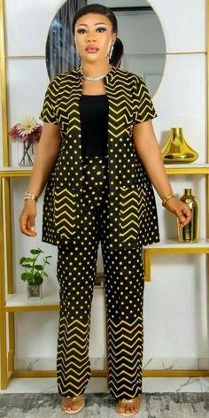 Ankara Blouse Styles, Ankara Trousers, Ankara Blouse, 2piece Outfits, African Print Dress Ankara, Best African Dresses, Short African Dresses, African Fashion Skirts, African Print Dress Designs