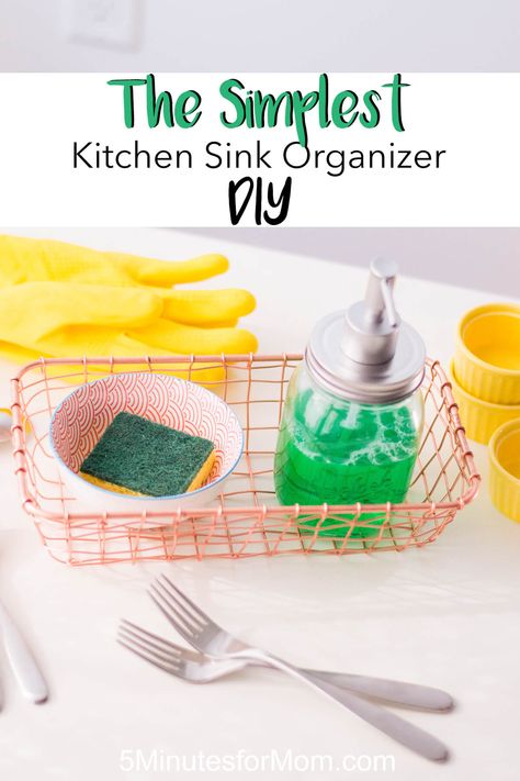 DIY Kitchen Sink Organizer - Our latest home DIY solution: a kitchen sink organizer to keep things clean, fresh, and aesthetically pleasing. #DIY #Kitchen #Organizing Diy Sink Caddy, Diy Kitchen Sink Organizer, Sink Caddy Ideas, Diy Kitchen Sink, Kitchen Sponge Storage, Organizing House, Kitchen Sink Diy, Kitchen Caddy, Kitchen Sink Caddy