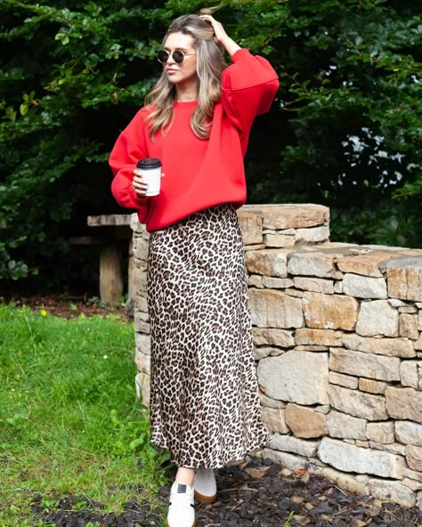 red & leopard print has so be one of my fave trends of 2024 🤩❤️🐾 Jumper: ‘Tamara’ Skirt: ‘Lulu’ Trainers: ‘Valerie’ Red Jumper Outfit, Red Leopard Print, Jumper Outfit, Red Jumper, Waistcoat Dress, Leopard Skirt, Jersey Outfit, Red Leopard, Down South