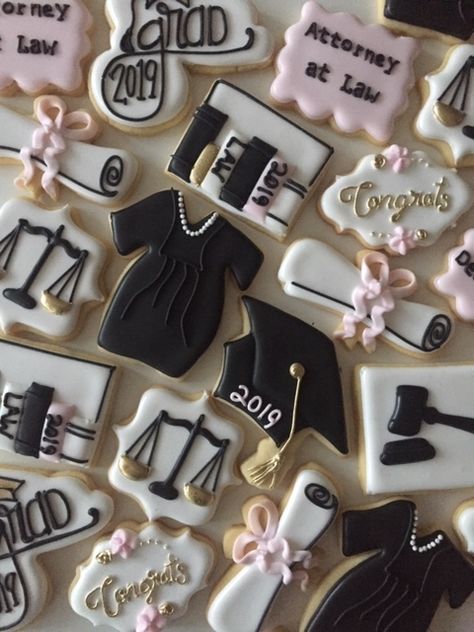 Lawyer Cookies Royal Icing, Law School Cookies Decorated, Law Party Ideas, Graduation Party Law School, Lawyer Cookies Decorated, Law School Cakes Graduation, Call To The Bar Lawyer Party, Law School Graduation Party Favors, Law School Acceptance Party